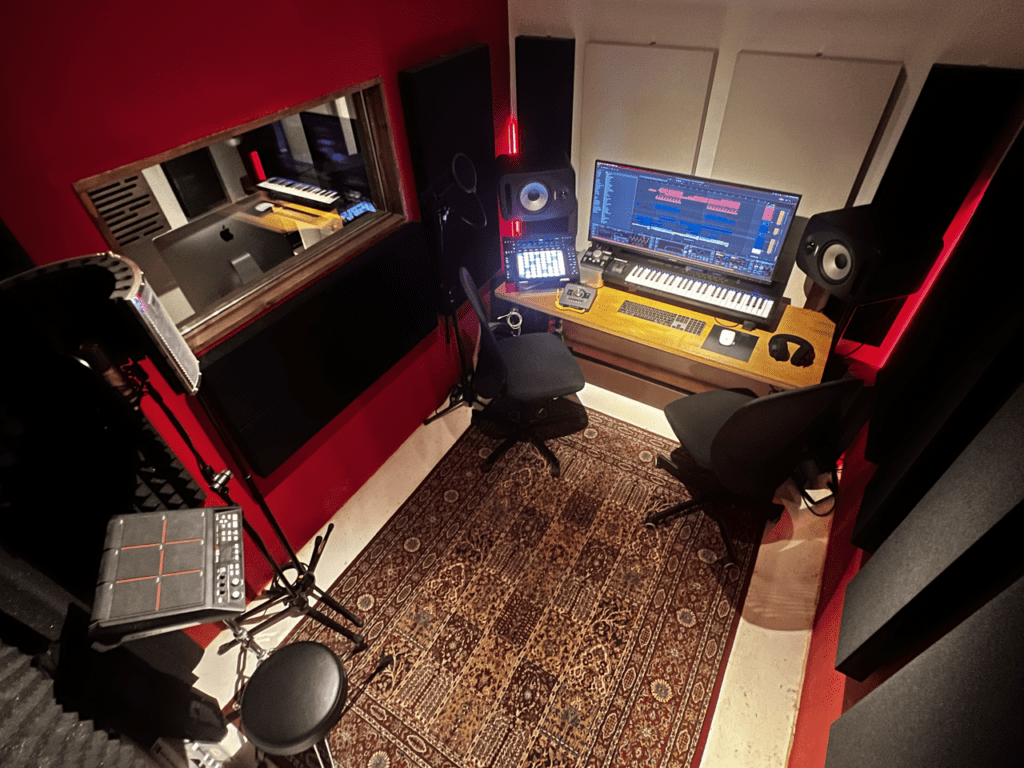 Sol Passion Music Red Studio Room 1